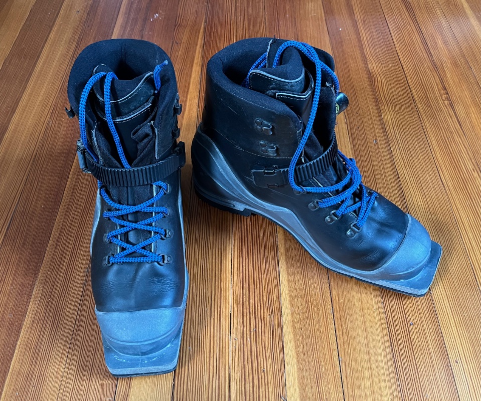 Merrell sales telemark boots