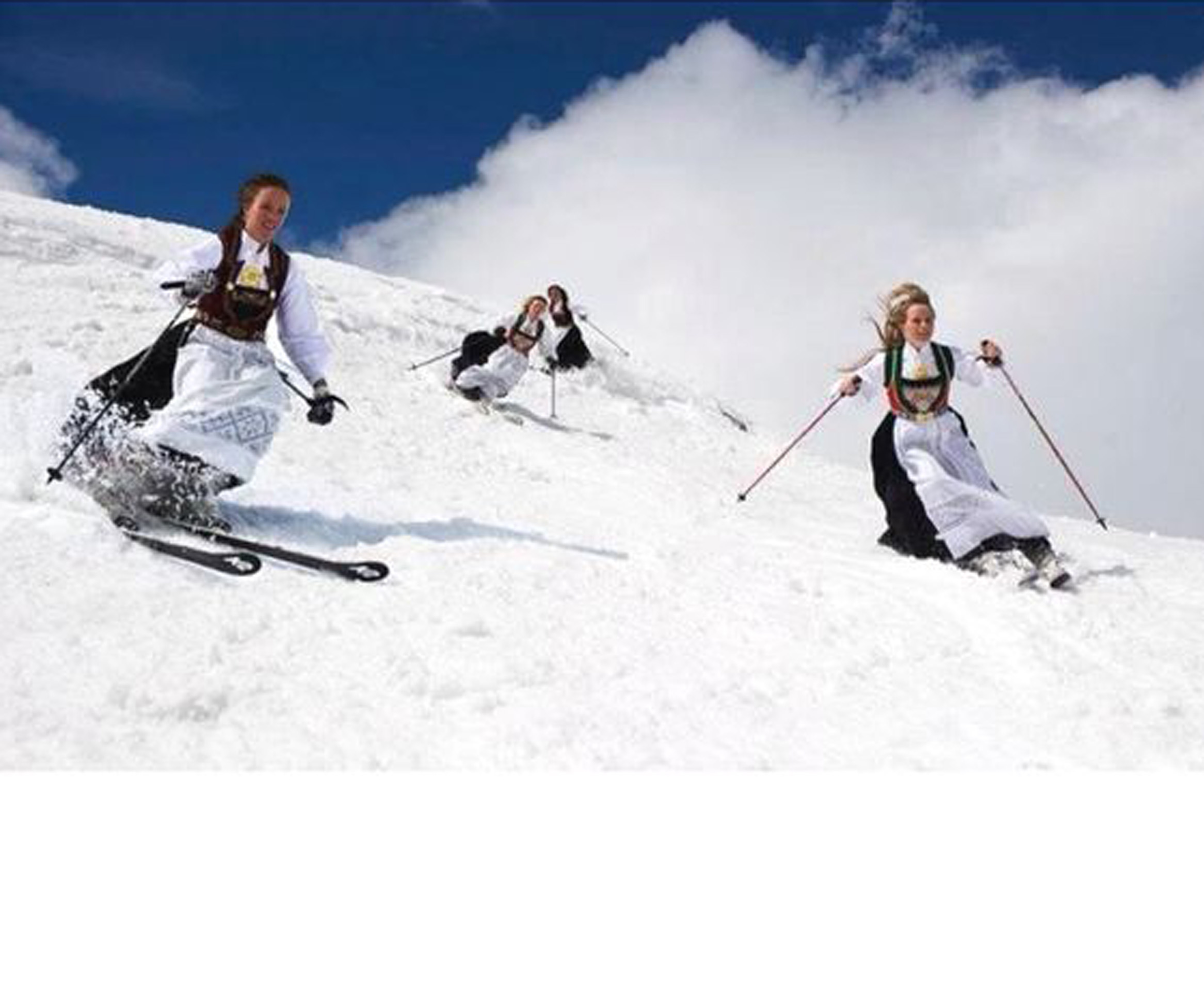 ski women.jpg