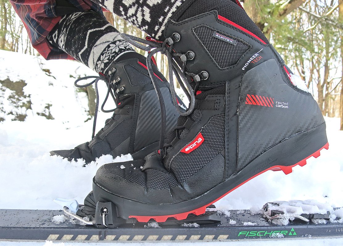 Fat leg 2024 ski boots