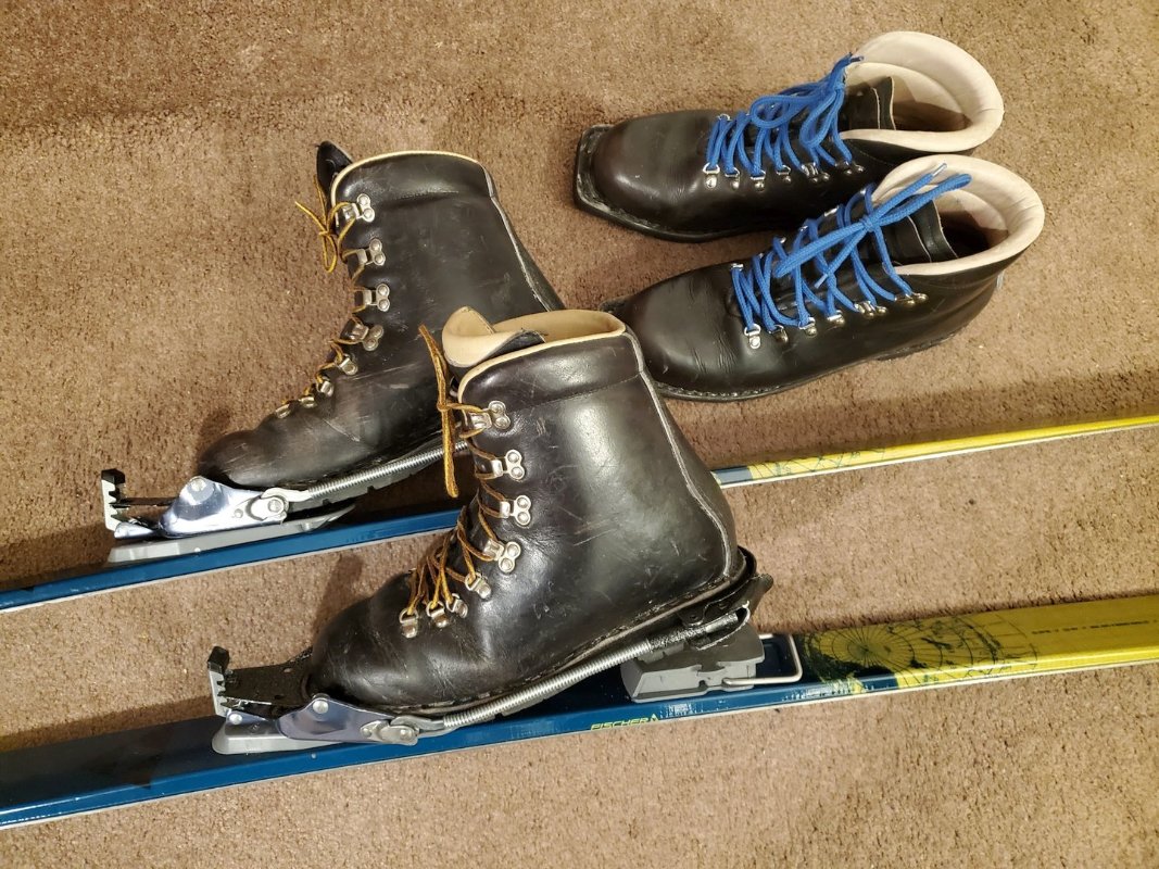 Boots&Skis.jpg