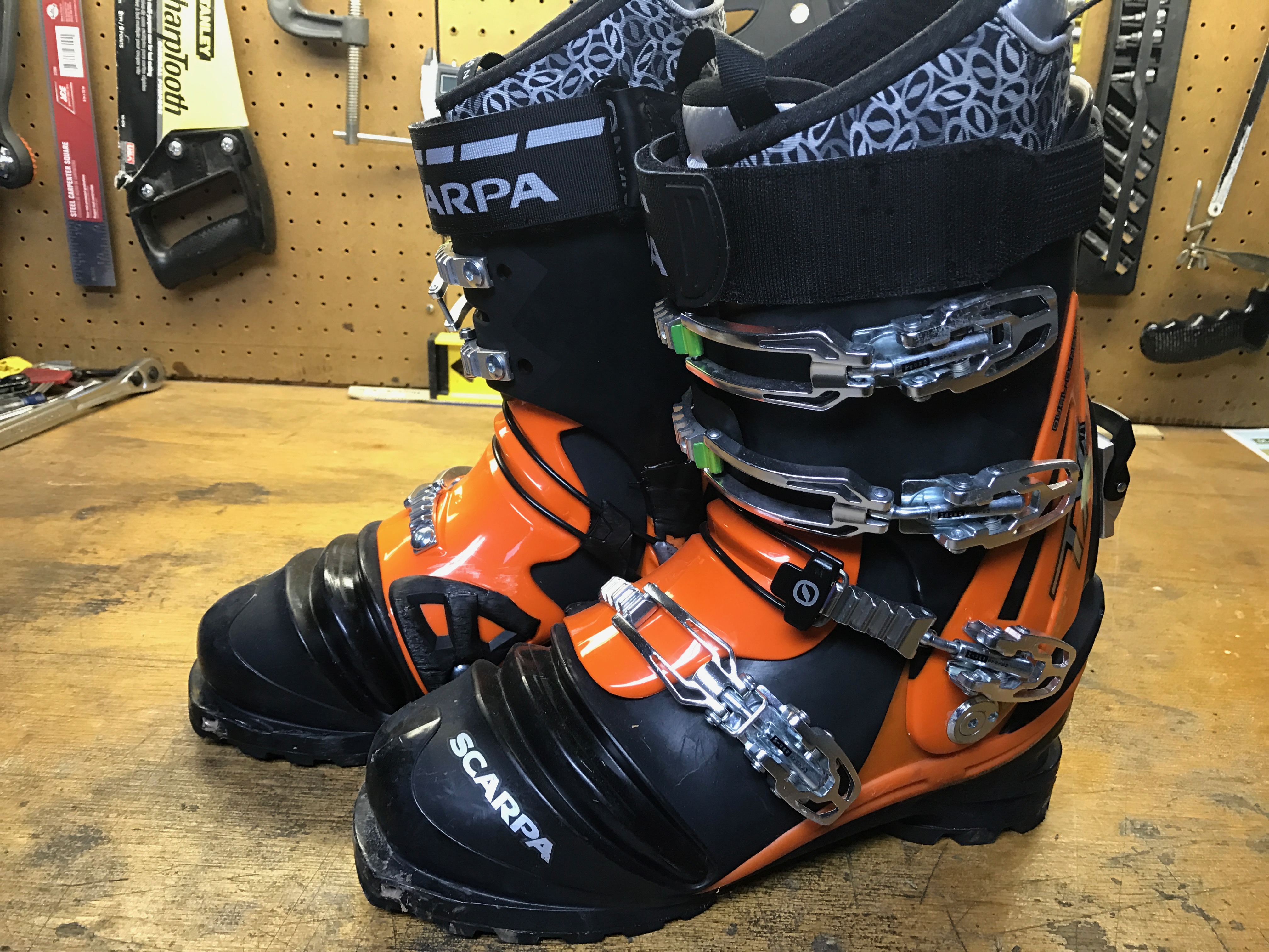 Scarpa ntn telemark on sale boots