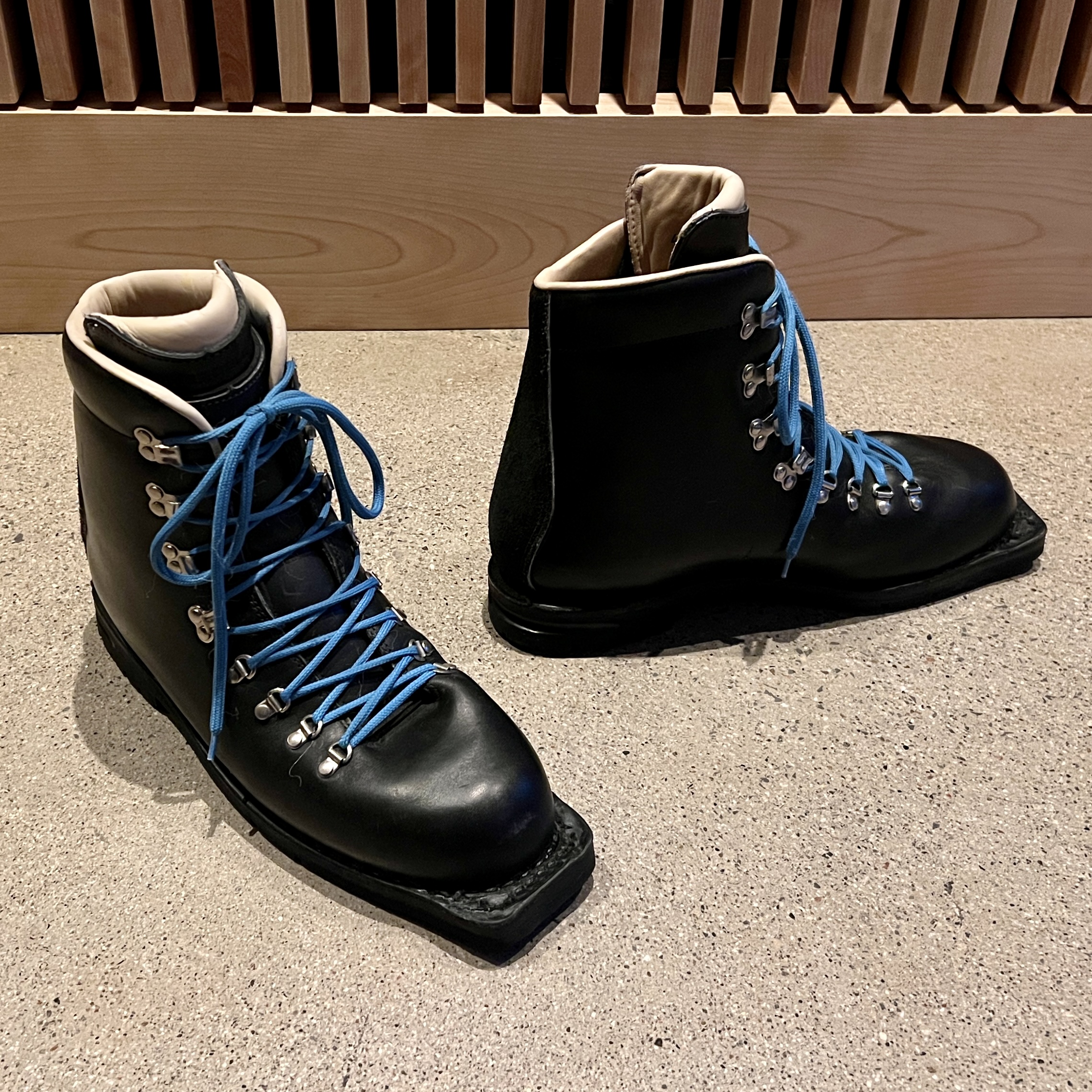 Alico ultra hot sale hiking boots